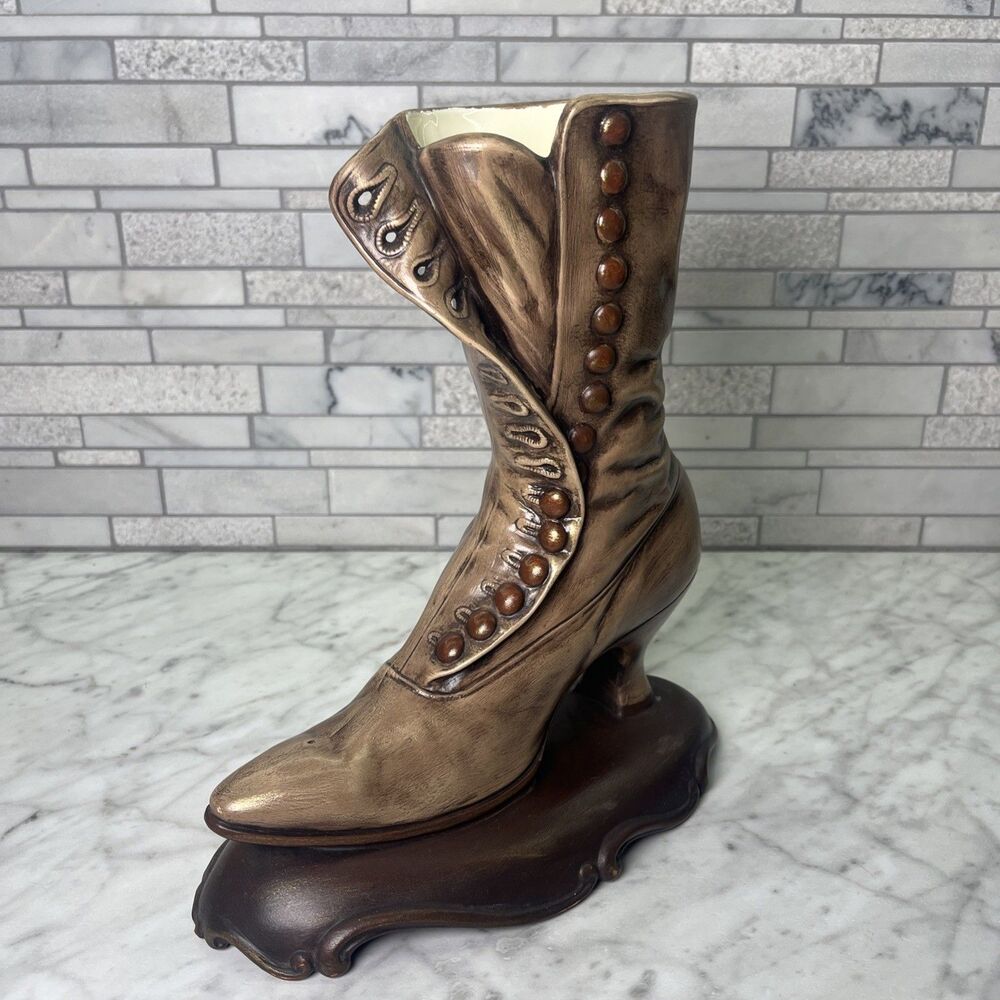 Vintage ATLANTIC MOLD Ceramic VICTORIAN SHOE HighTop Button Boot Decor Vase 1970